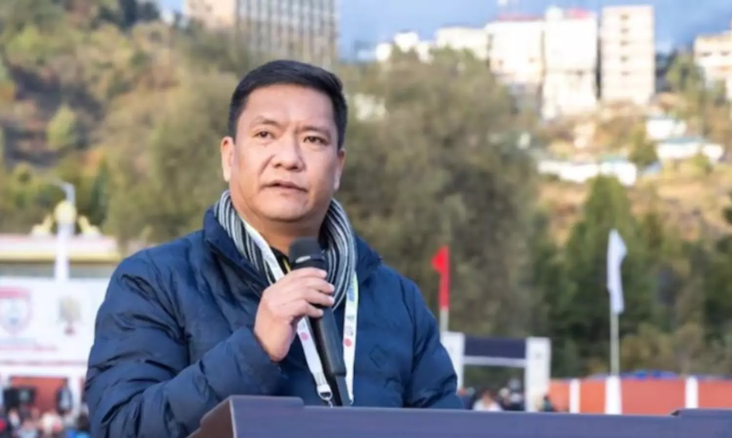 അരുണാചൽ മുഖ്യമന്ത്രിക്ക് തിരിച്ചടി; ബന്ധുക്കളുടെ കമ്പനികൾക്ക് കരാർ നൽകിയതിൽ സി.ബി.ഐ അന്വേഷണത്തിന് സുപ്രീം കോടതി ഉത്തരവ്