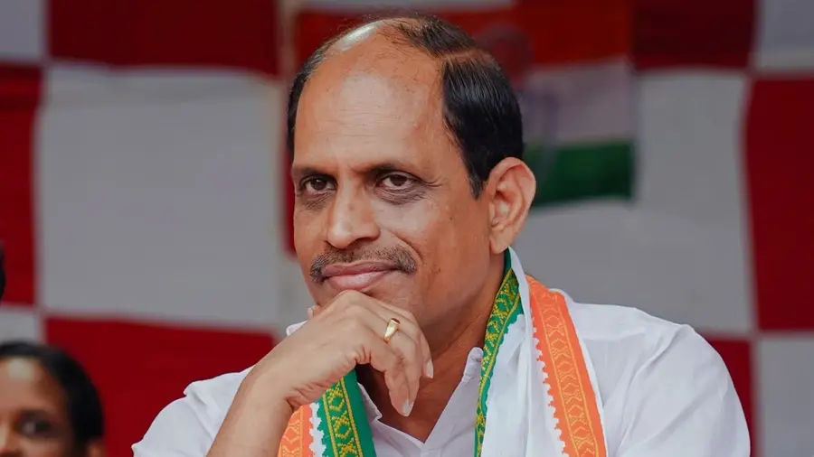 സാമ്പത്തിക തട്ടിപ്പ്: ജ്യോതികുമാർ ചാമക്കാലയ്ക്ക് നോട്ടീസയച്ച്‌ കോടതി