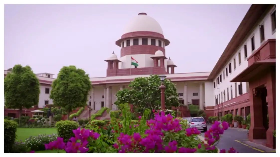 ശബരിമല യുവതി പ്രവേശന കേസ്: സുപ്രീംകോടതി ഭരണഘടന ബഞ്ച് ഇന്ന് വീണ്ടും വാദം കേള്‍ക്കും