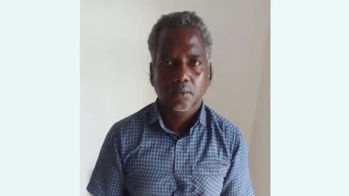 രണ്ടാം ക്ലാസ് വിദ്യാര്‍ത്ഥിനിയെ ലൈംഗികമായി പീഡിപ്പിച്ച 47കാരന് 28 വര്‍ഷം കഠിനതടവും പിഴയും ശിക്ഷ